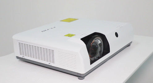 Laatste bedrijfskennis over De FLYIN RL-S600W projector vormt de nieuwe maatstaf in het bedrijfsleven en onderwijs!