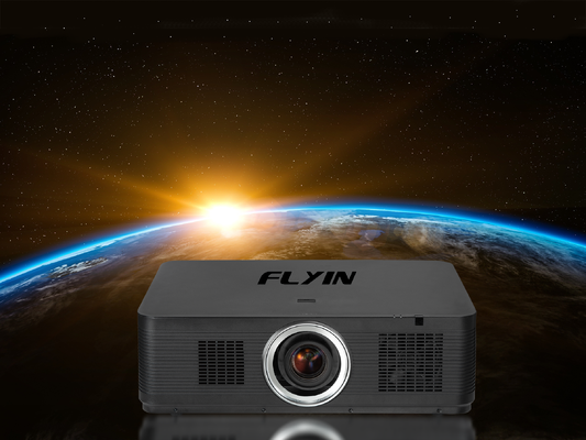 Flyin-K1200U 12000 Ansi Lumen WUXGA 3LCD-laserprojector 1,8x elektrische zoom HDBaseT voor grote zaal Auditorium