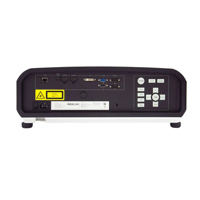 12000-lumen DLP 4K-projector met korte werp voor grote openluchtcinema's