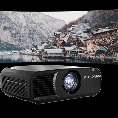 12000-lumen DLP 4K-projector met korte werp voor grote openluchtcinema's